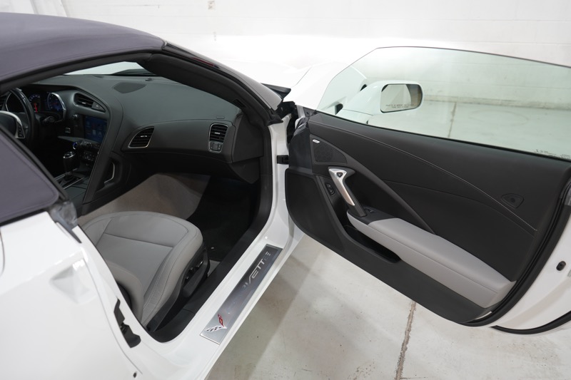 Chevrolet Corvette 2LT Convertible 2016