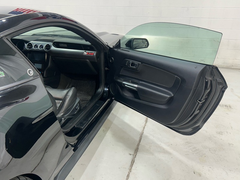 Ford Mustang GT Coupe 2016