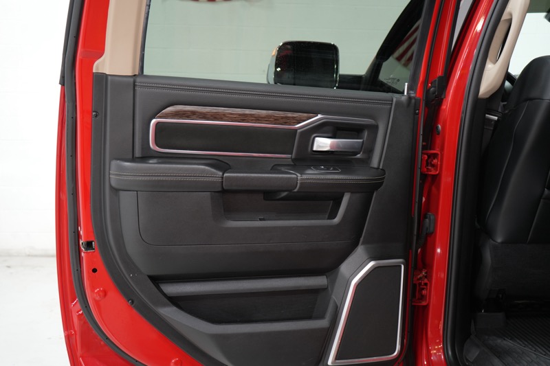 RAM 2500 Laramie Crew Cab SWB 4WD 2021