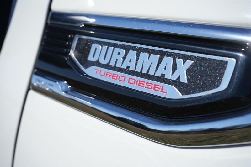 GMC Sierra 1500 Denali Crew Cab Short Box 4WD 2023