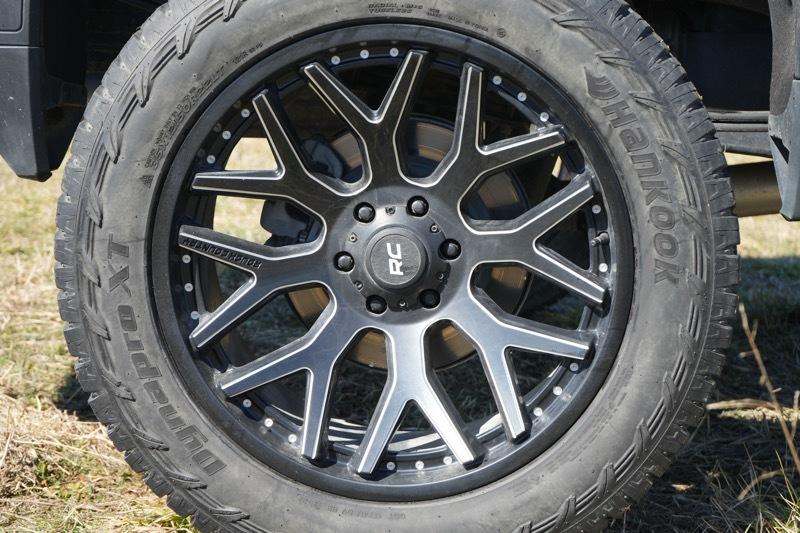 GMC Sierra 1500 Denali Crew Cab Short Box 4WD 2023