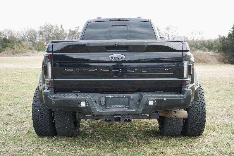 Ford F-450 SD Lariat Crew Cab DRW 4WD 2022