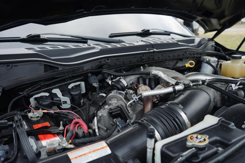 Ford F-450 SD Lariat Crew Cab DRW 4WD 2022