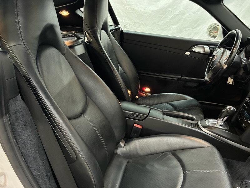 Porsche Cayman S 2010