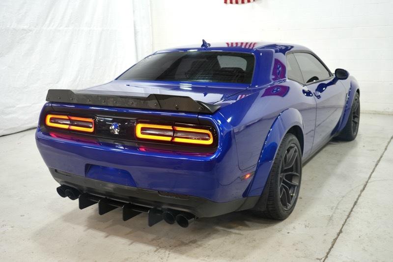 Dodge Challenger R/T Scat Pack Widebody RWD 2019