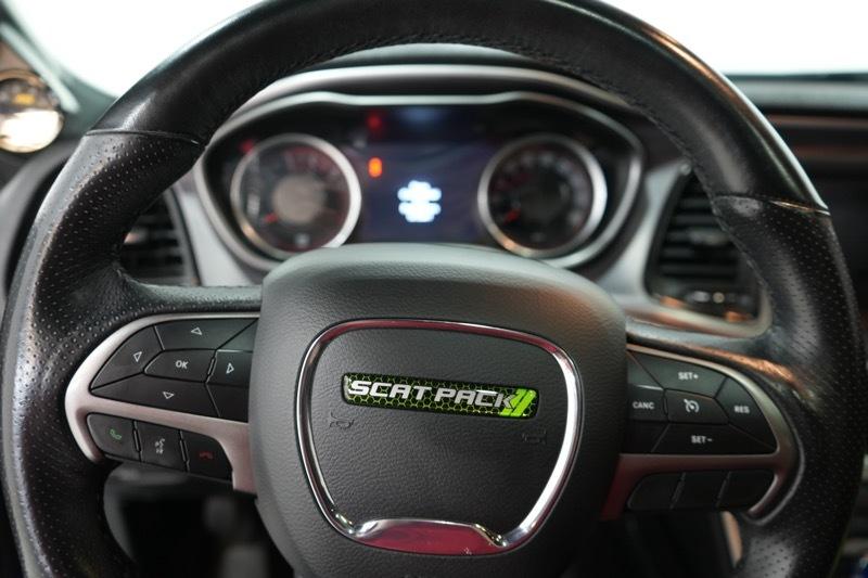 Dodge Challenger R/T Scat Pack Widebody RWD 2019