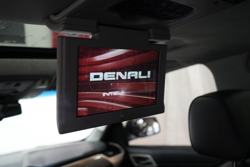 GMC Yukon XL Denali 2015