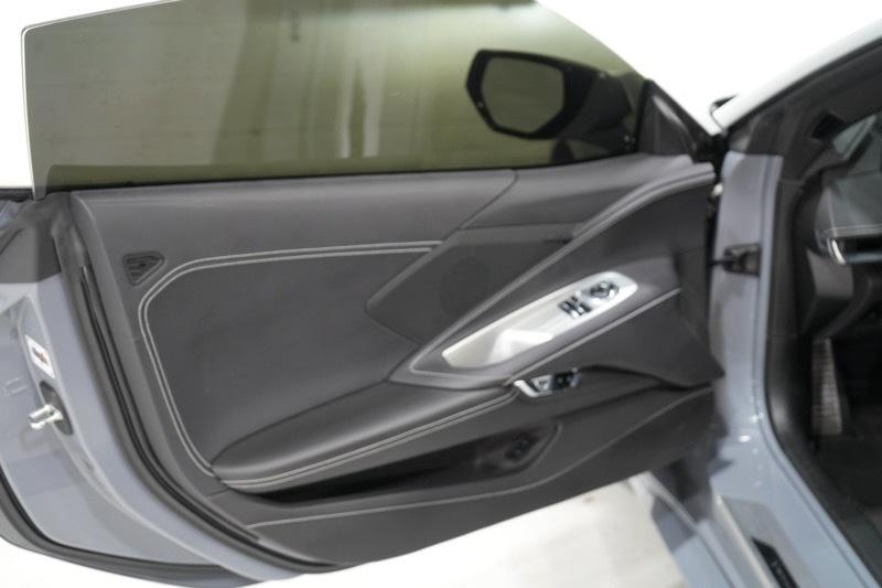 Chevrolet Corvette 2dr Stingray Z51 Cpe w/1LT 2024