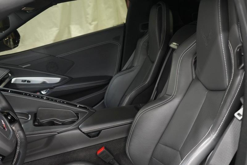 Chevrolet Corvette 2dr Stingray Z51 Cpe w/1LT 2024