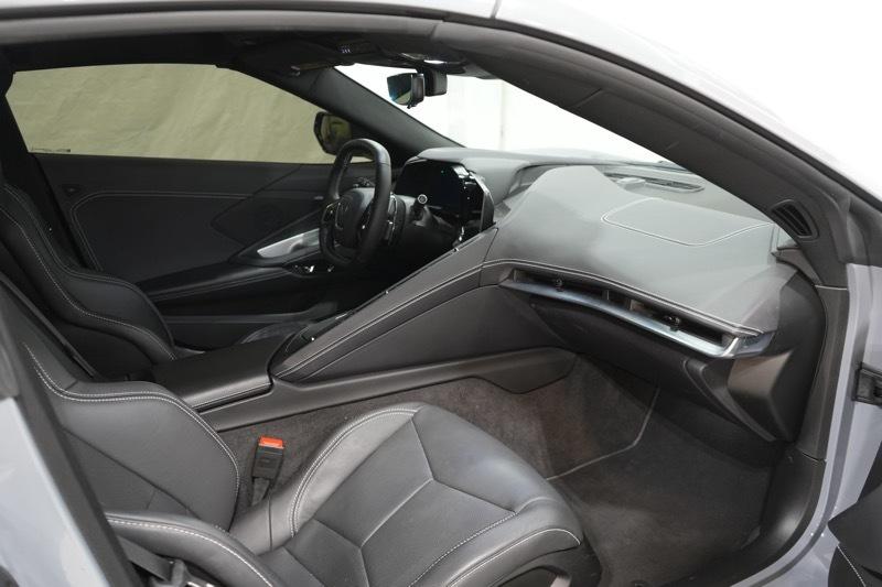 Chevrolet Corvette 2dr Stingray Z51 Cpe w/1LT 2024