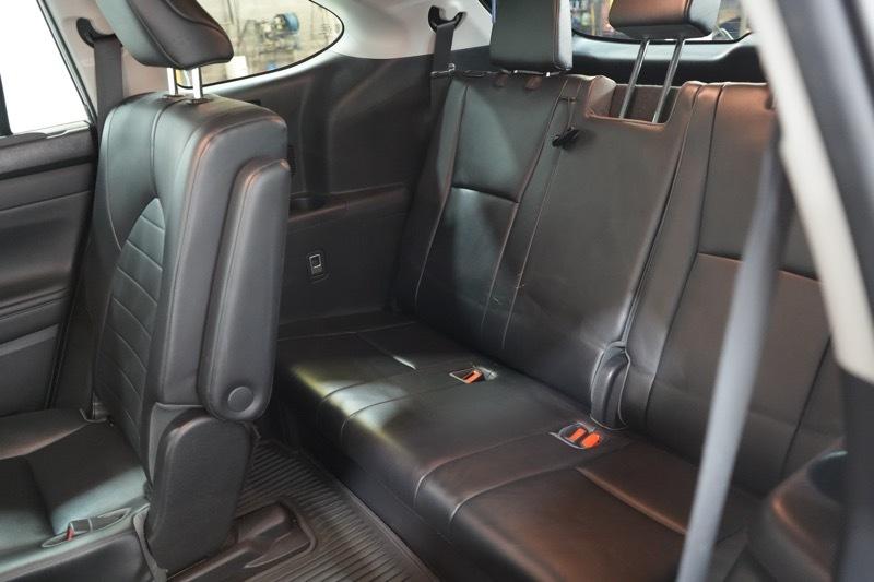 Toyota Highlander Hybrid XLE AWD 2021