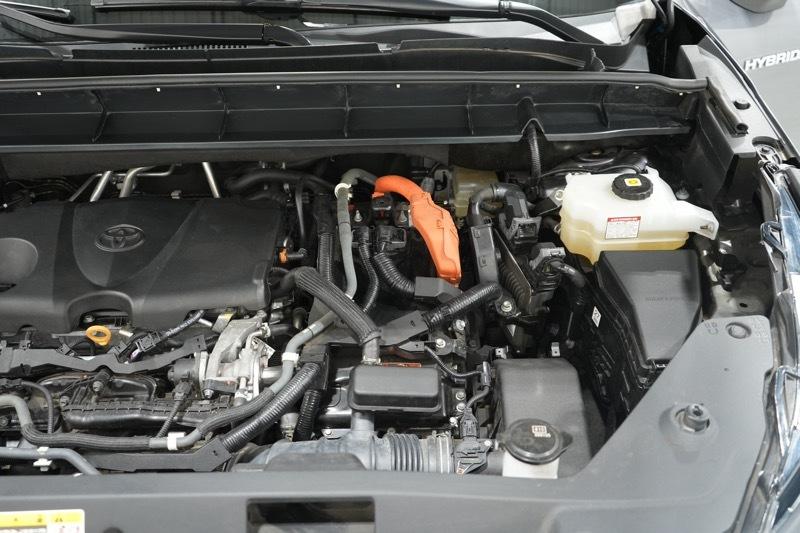 Toyota Highlander Hybrid XLE AWD 2021