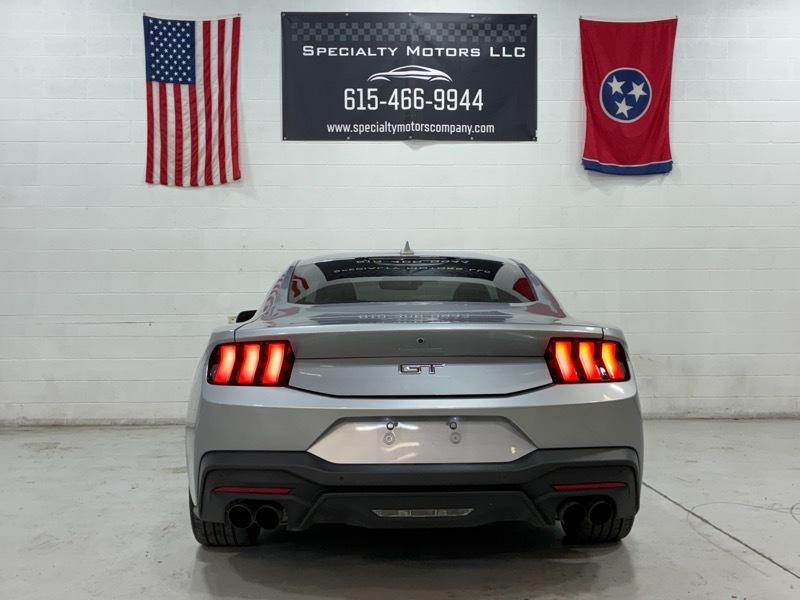 Ford Mustang GT Premium 2D Coupe 2024