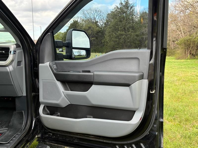 Ford F-550 Regular Cab DRW 4WD 2024