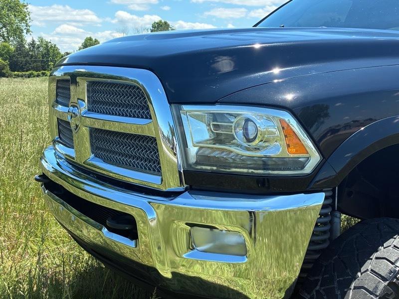RAM 3500 Laramie Mega Cab 4WD DRW 2015