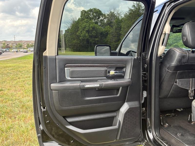 RAM 2500 Longhorn Crew Cab SWB 4WD 2014