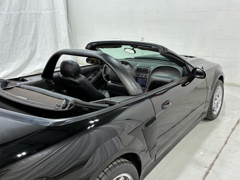 Ford Mustang SVT Cobra Convertible 2003
