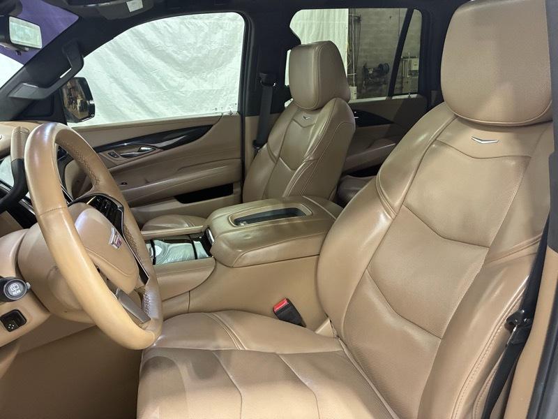 Cadillac Escalade Platinum 4WD 2018