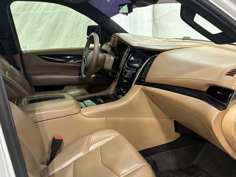 Cadillac Escalade Platinum 4WD 2018