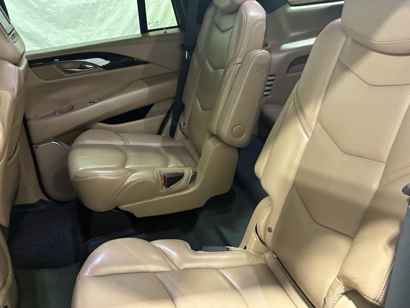 Cadillac Escalade Platinum 4WD 2018