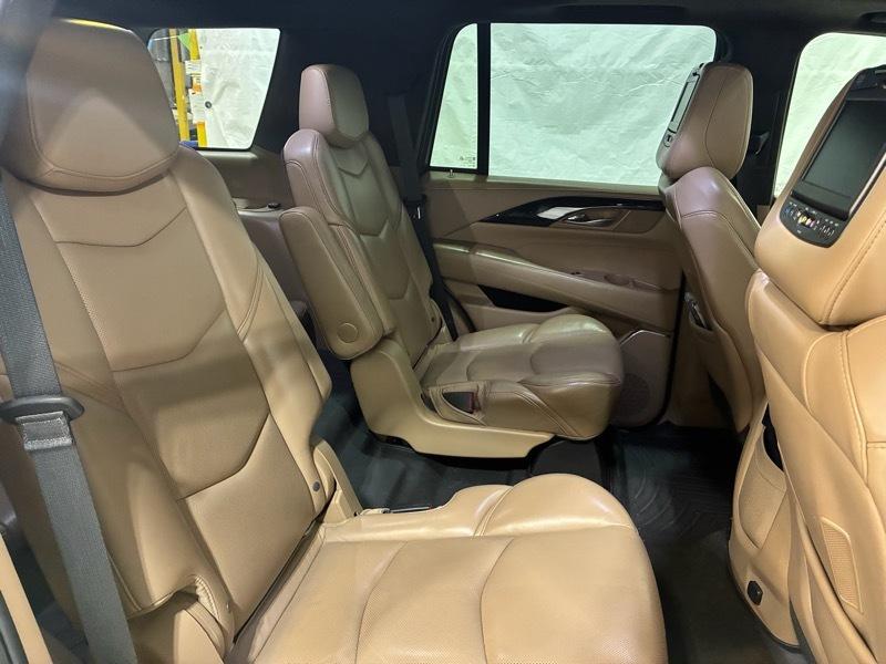 Cadillac Escalade Platinum 4WD 2018