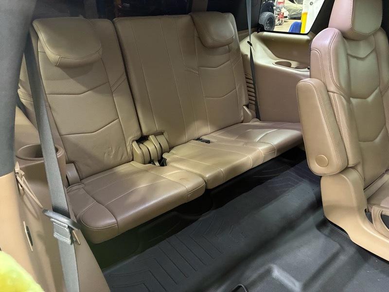 Cadillac Escalade Platinum 4WD 2018