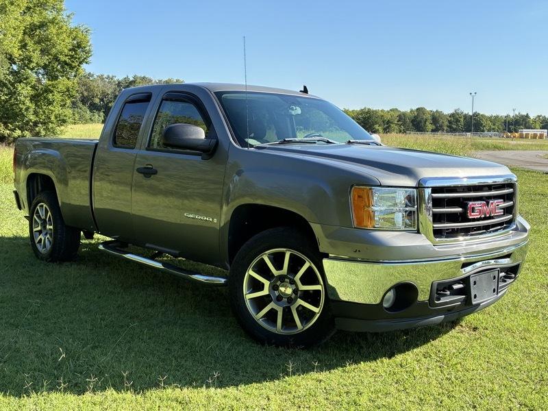 GMC Sierra 1500 Work Truck Ext. Cab Long Box 2WD 2009