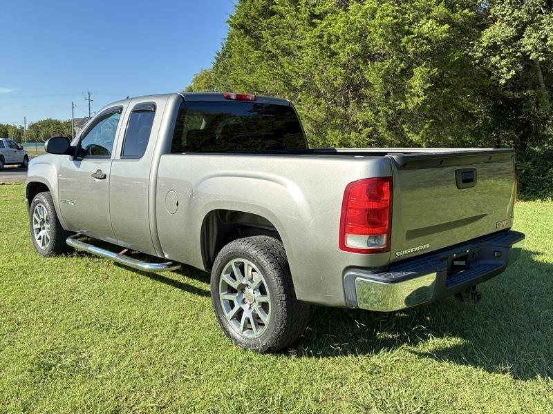 GMC Sierra 1500 Work Truck Ext. Cab Long Box 2WD 2009