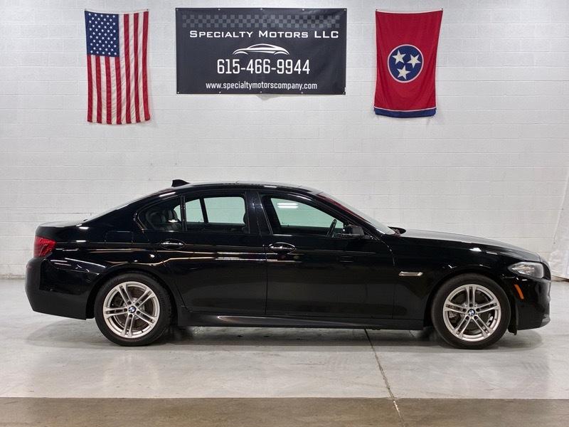 BMW 5-Series 528i 2016