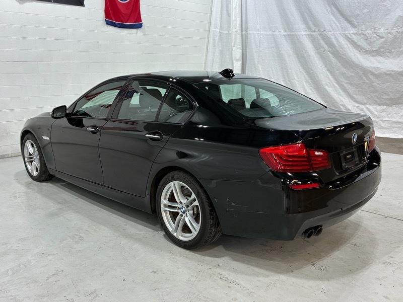 BMW 5-Series 528i 2016