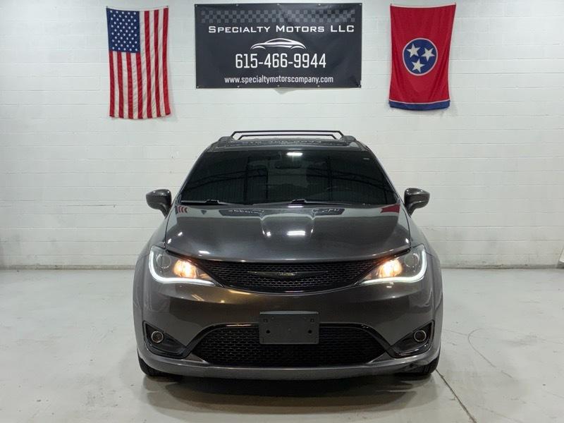 Chrysler Pacifica Touring L AWD 2020