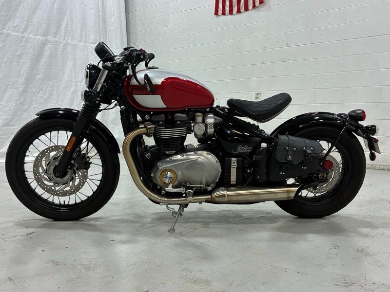 Triumph Bonneville Bobber  2018
