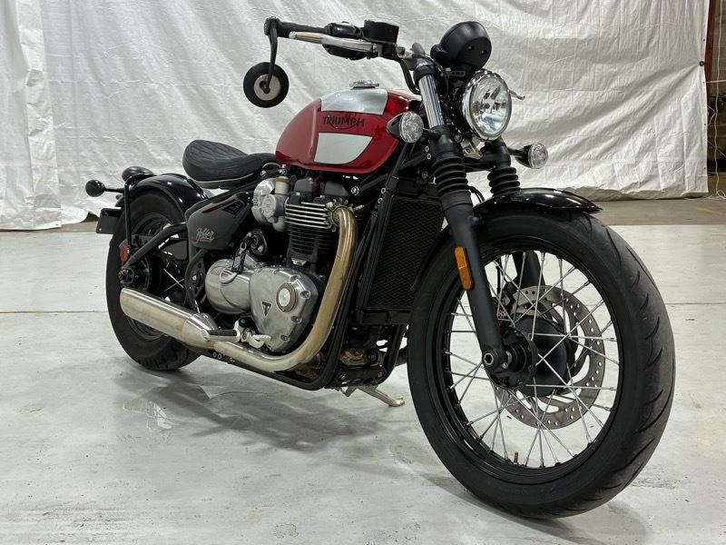 Triumph Bonneville Bobber  2018