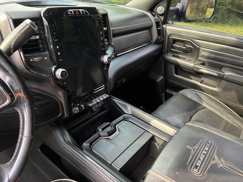RAM 2500 Limited Mega Cab 4WD 2022