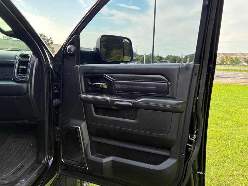 RAM 2500 Limited Mega Cab 4WD 2022