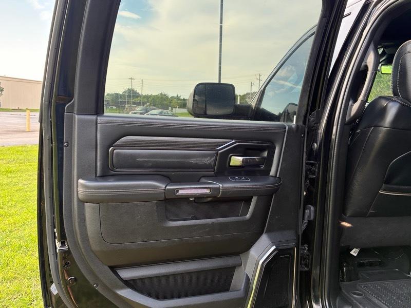 RAM 2500 Limited Mega Cab 4WD 2022