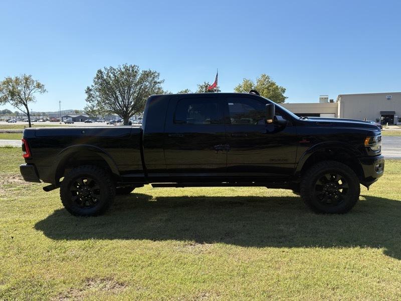 RAM 2500 Limited Mega Cab 4WD 2022