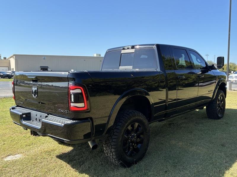 RAM 2500 Limited Mega Cab 4WD 2022