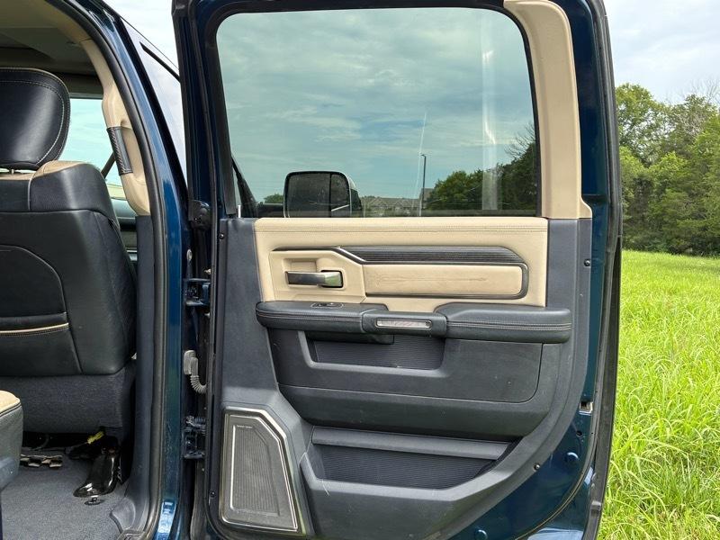 2019 RAM Ram 2500 Pickup Laramie Limited - Photo 18