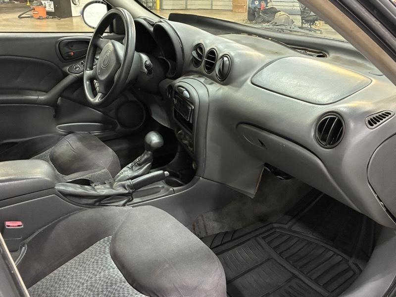 Pontiac Grand Am SE1 sedan 2004