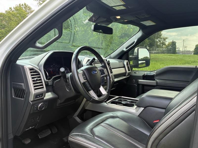 Ford F-450 SD Platinum Crew Cab DRW 4WD 2021
