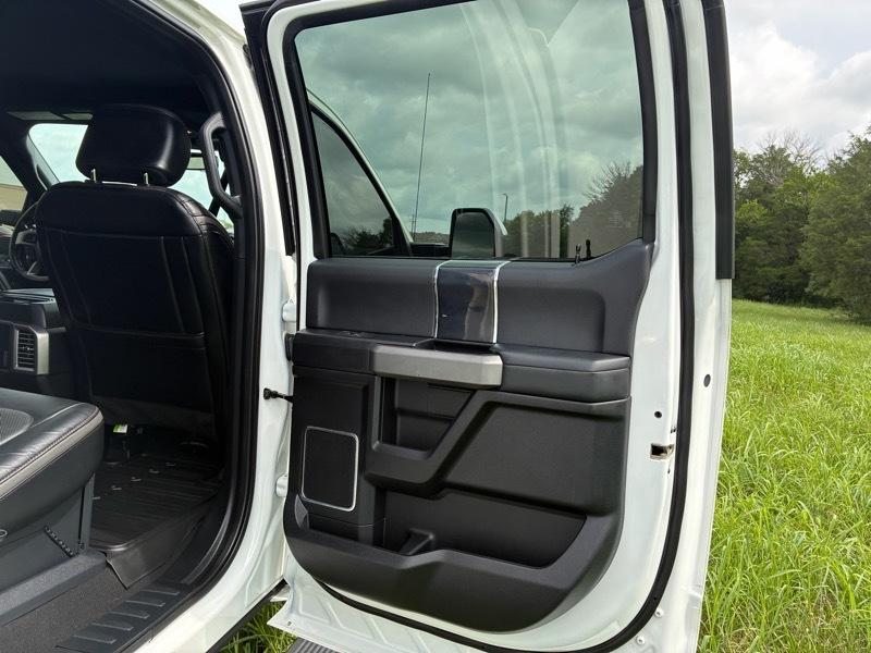 Ford F-450 SD Platinum Crew Cab DRW 4WD 2021