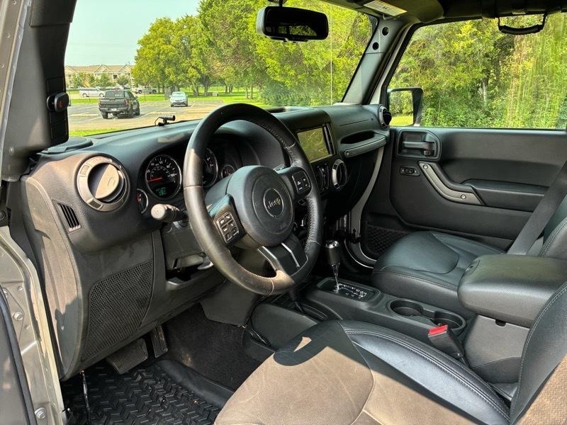 Jeep Wrangler Unlimited Sport 4WD 2017