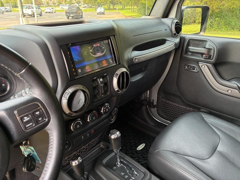 Jeep Wrangler Unlimited Sport 4WD 2017