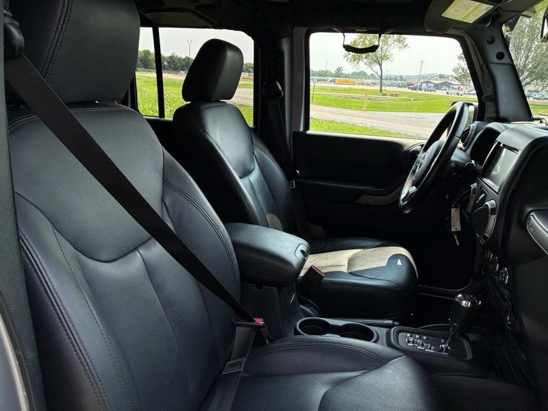 Jeep Wrangler Unlimited Sport 4WD 2017