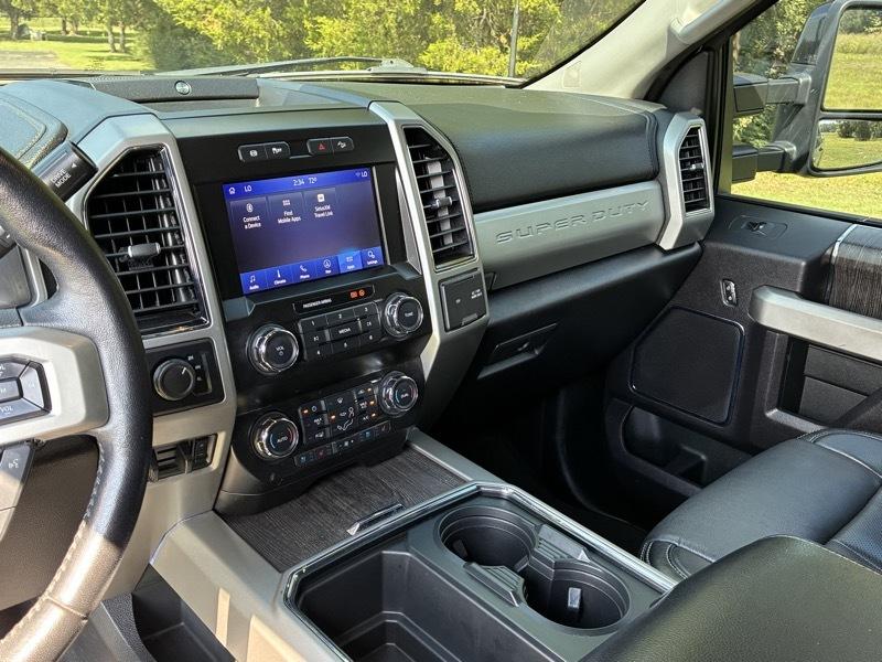 Ford F-250 SD Lariat Crew Cab 4WD 2021