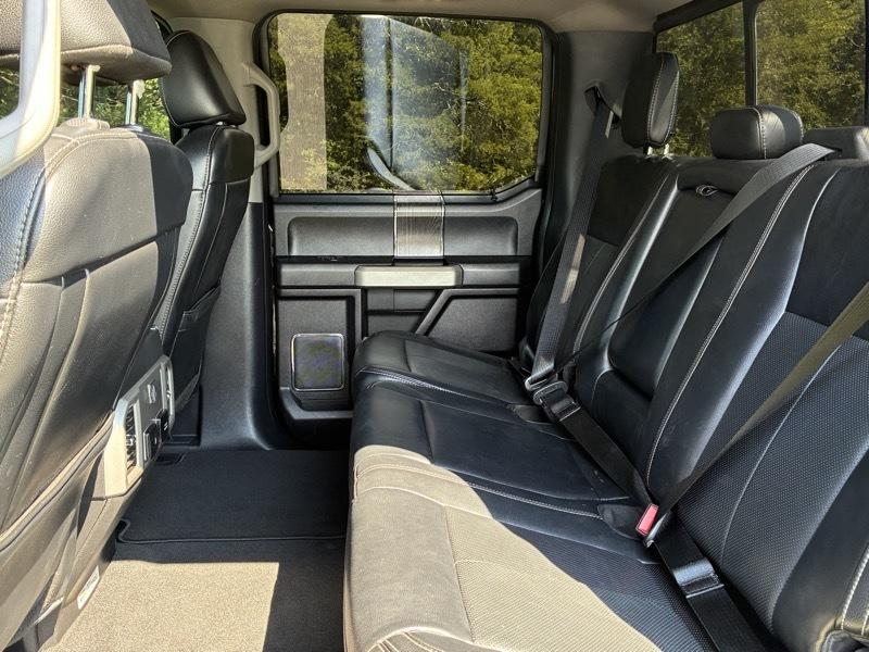 Ford F-250 SD Lariat Crew Cab 4WD 2021