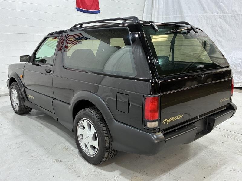 GMC Typhoon Base 1993
