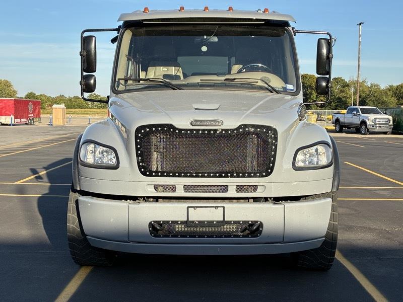 Freightliner Sport Chassis  2010
