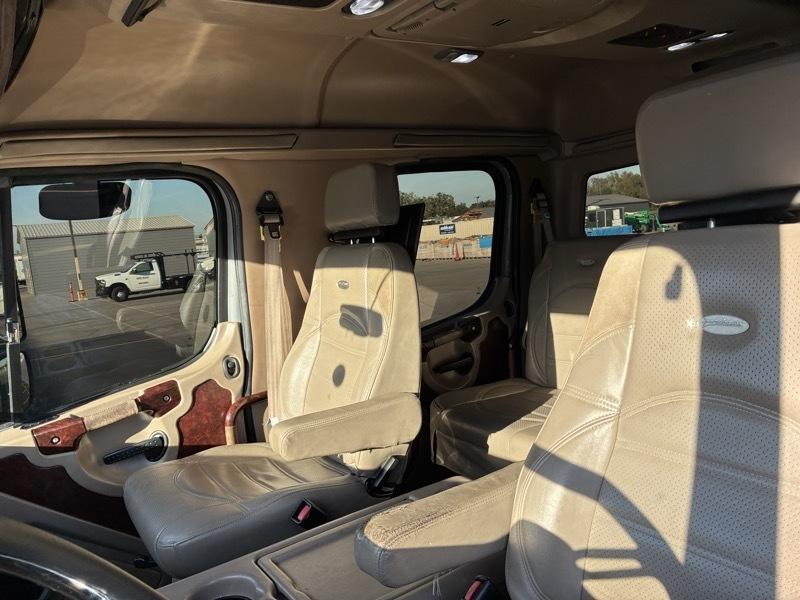 Freightliner Sport Chassis  2010